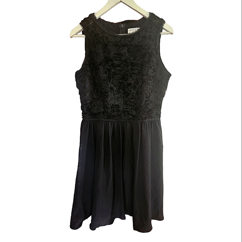 Max Studio MSSP Y2K Floral Embellishments Little Black Dress
